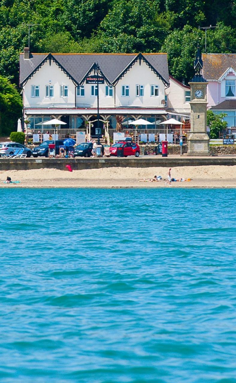 Herberg Waterfront 3*